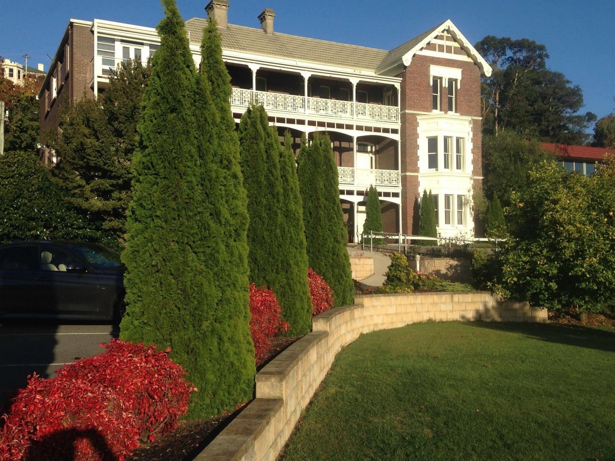 Auldington Hotel Launceston Exteriör bild